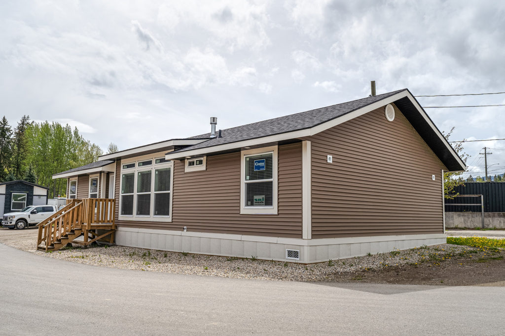 exterior view of one of the showhomes at countryside manufactured homes in salmon arm